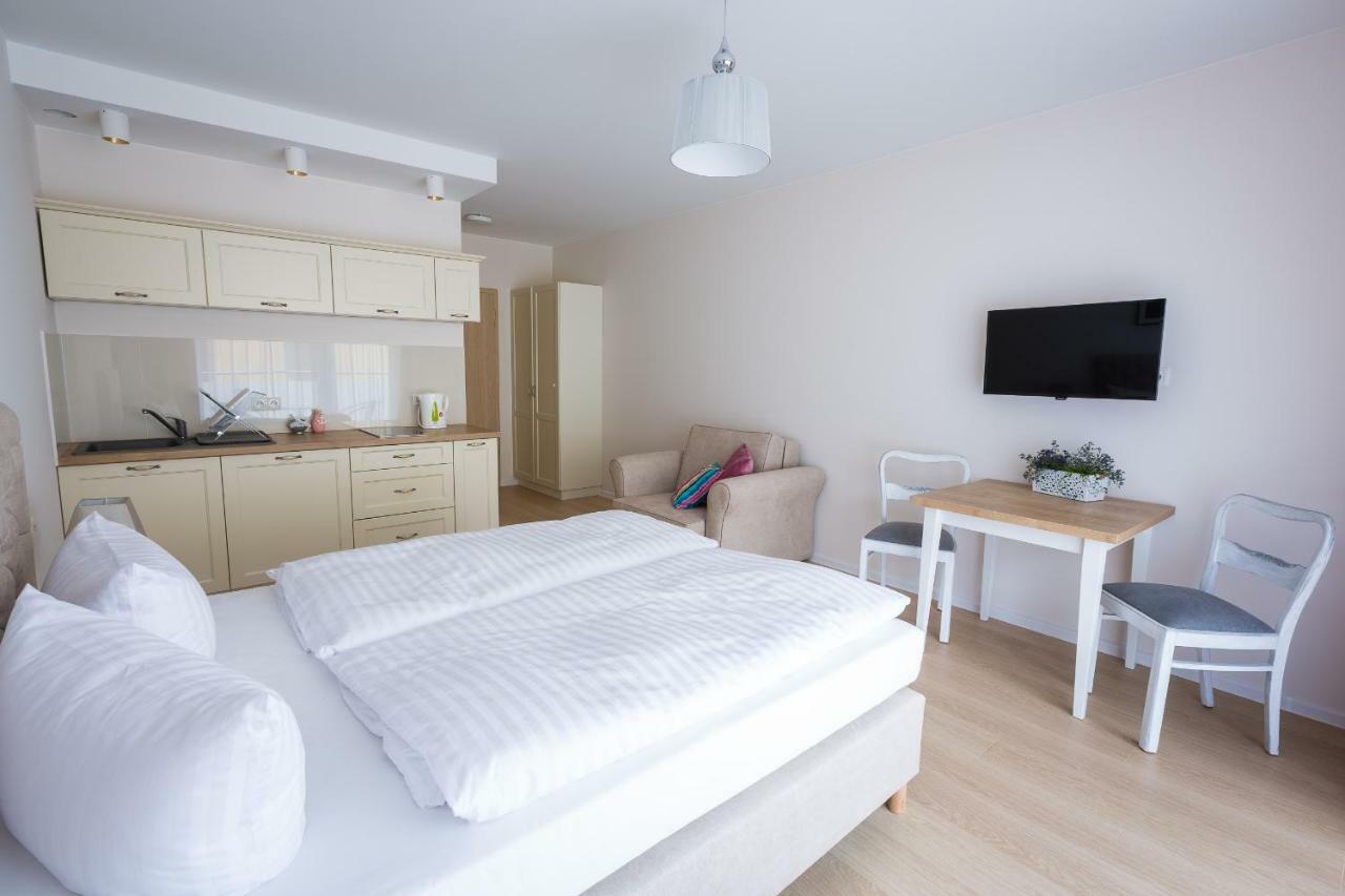 Ava Apartamenty Niechorze Exterior foto
